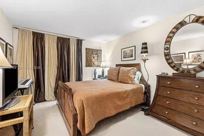 911 Ocean Dr #703, Juno Beach, FL 33408 - Photo 13