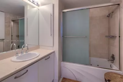 6515 Collins Ave #1804, Miami Beach, FL 33141 - Photo 13