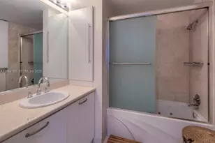 6515 Collins Ave, Miami Beach, FL 33141 - Photo 13