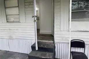 601 NE 4th Ct., Hallandale Beach, FL 33009 - Photo 13