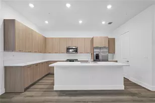 4422 SW 122nd Way, Davie, FL 33330 - Photo 17