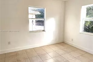 74 NW 31st St, Miami, FL 33127 - Photo 11