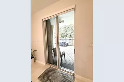 10780 NW 74th Ln, Doral, FL 33178 - Photo 19