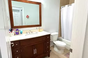 10780 NW 74th Ln, Doral, FL 33178 - Photo 21