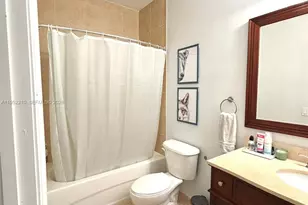 10780 NW 74th Ln, Doral, FL 33178 - Photo 33