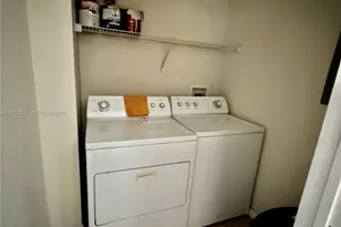 9873 Baywinds Dr, West Palm Beach, FL 33411 - Photo 15