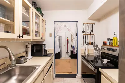 9490 SW 77th Ave #N1, Miami, FL 33156 - Photo 11