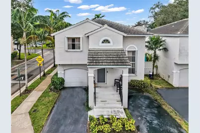 9831 NW 2nd St, Plantation, FL 33324 - Photo 1