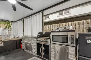 9831 NW 2nd St, Plantation, FL 33324 - Photo 21