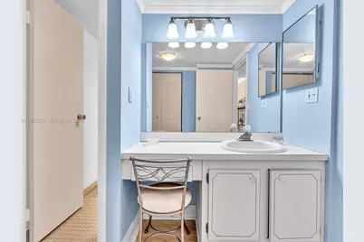 3675 N Country Club Dr #409, Aventura, FL 33180 - Photo 25