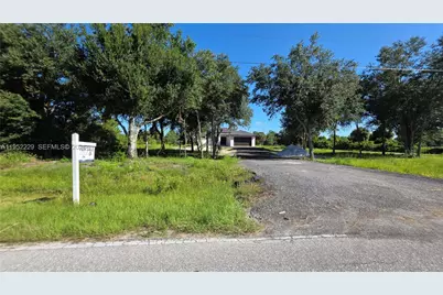 421 Bald Cypress Ave, Clewiston, FL 33440 - Photo 21