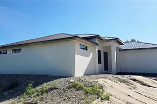 421 Bald Cypress Ave, Clewiston, FL 33440 - Photo 5