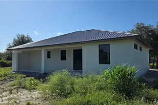 421 Bald Cypress Ave, Clewiston, FL 33440 - Photo 17