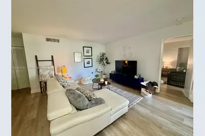 8810 SW 123rd Ct #M202, Miami, FL 33186 - Photo 1