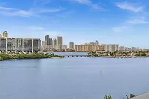 3300 NE 188th St, Aventura, FL 33180 - Photo 19