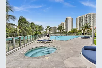 3300 NE 188th St #718, Aventura, FL 33180 - Photo 51