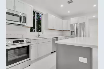 12608 SW 121st Ave, Miami, FL 33186 - Photo 5