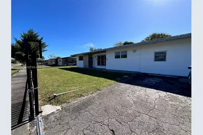 1160 NE 200th Ter #N/A, Miami, FL 33179 - Photo 3