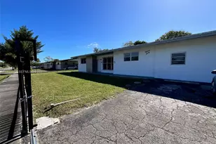 1160 NE 200th Terrace, Miami, FL 33179 - Photo 3