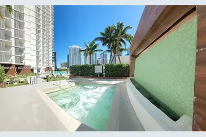 350 S Miami Ave #3714, Miami, FL 33130 - Photo 3