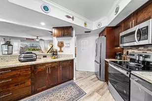 11625 Winchester Dr, Palm Beach Gardens, FL 33410 - Photo 3