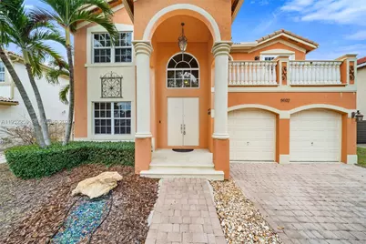 5902 SW 166th Ct, Miami, FL 33193 - Photo 1