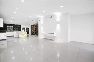 13284 SW 39th St, Miami, FL 33175 - Photo 9