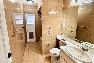 11041 SW 140th Ave, Miami, FL 33186 - Photo 9