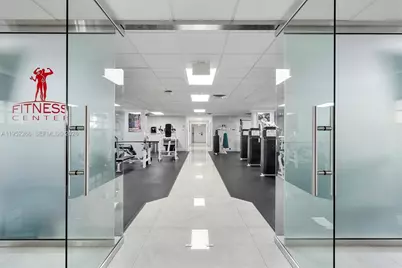 600 Parkview Dr #509, Hallandale Beach, FL 33009 - Photo 33