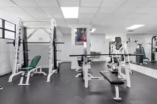 600 Parkview Dr, Hallandale Beach, FL 33009 - Photo 33