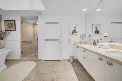 333 Las Olas Way #3006, Fort Lauderdale, FL 33301 - Photo 29