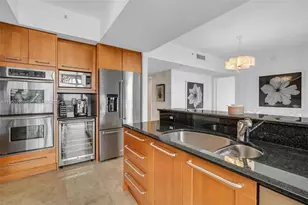 333 Las Olas Way, Fort Lauderdale, FL 33301 - Photo 9