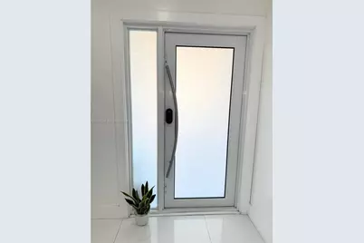 1100 SW 109th Ave, Pembroke Pines, FL 33025 - Photo 21