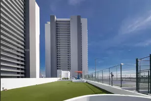 16385 Biscayne Blvd, North Miami Beach, FL 33160 - Photo 63