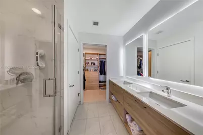 16385 Biscayne Blvd #3217, North Miami Beach, FL 33160 - Photo 19