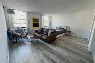 710 Washington Ave, Miami Beach, FL 33139 - Photo 7