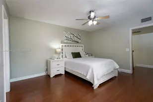 2566 Lakeview Ct, Cooper City, FL 33026 - Photo 13