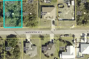 859 Carpenter St E, Lehigh Acres, FL 33974 - Photo 3