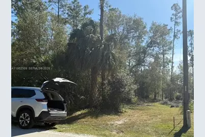 4204 E. 10th Street, Other City - In The State Of Florida, FL 33972 - Photo 3