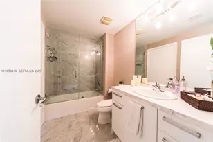 244 Biscayne Blvd, Miami, FL 33132 - Photo 5