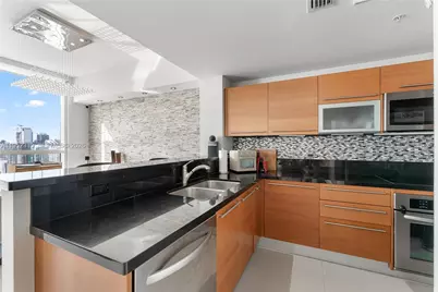 244 Biscayne Blvd #4407, Miami, FL 33132 - Photo 25