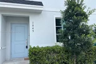 1045 NW 4th Ter, Florida City, FL 33034 - Photo 1