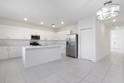 16925 SW 289th Ter, Homestead, FL 33030 - Photo 3