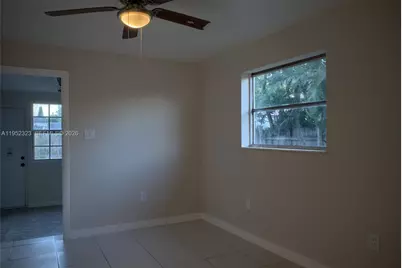 43 SW 11th St #W, Dania Beach, FL 33004 - Photo 13