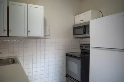 43 SW 11th St #W, Dania Beach, FL 33004 - Photo 9