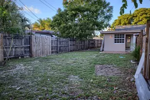 43 SW 11th St, Dania Beach, FL 33004 - Photo 19