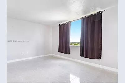 4001 Hillcrest Dr #914, Hollywood, FL 33021 - Photo 7