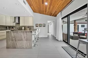 11850 Oak Leaf Dr, Davie, FL 33330 - Photo 49