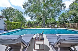 11850 Oak Leaf Dr, Davie, FL 33330 - Photo 33