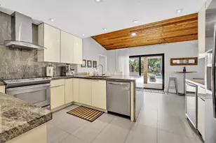 11850 Oak Leaf Dr, Davie, FL 33330 - Photo 51